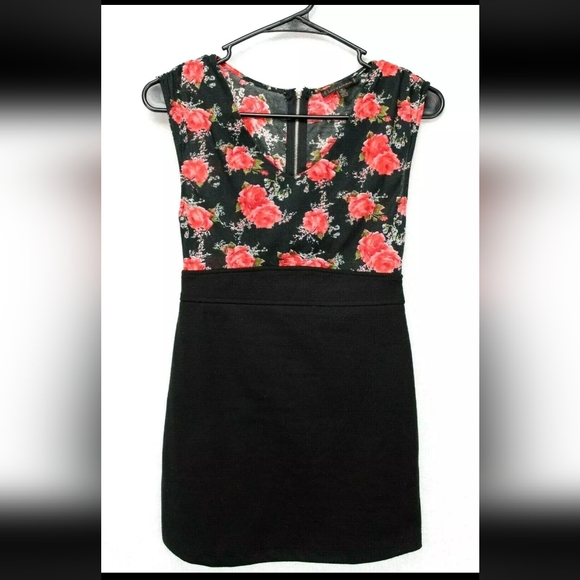 lucca couture mini dress - Picture 1 of 6